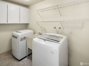 2302 126th Avenue NE, Bellevue WA 98005