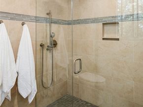 2302 126th Avenue NE, Bellevue WA 98005