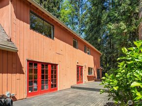 2302 126th Avenue NE, Bellevue WA 98005