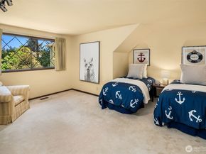 2302 126th Avenue NE, Bellevue WA 98005