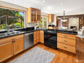 2302 126th Avenue NE, Bellevue WA 98005