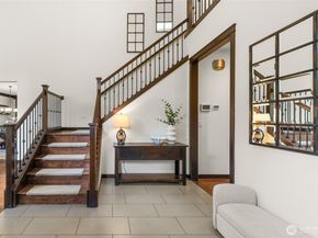 19503 204th Avenue NE, Woodinville WA 98077
