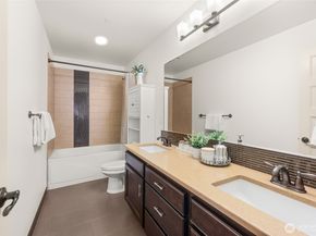 19503 204th Avenue NE, Woodinville WA 98077