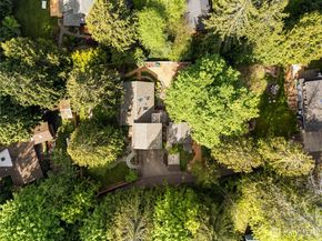 11837 Venice Loop NE, Bainbridge Island WA 98110