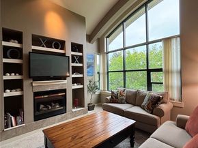 16275 NE 85th Street 414, Redmond WA 98052