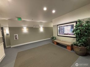 16275 NE 85th Street 414, Redmond WA 98052