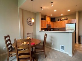 16275 NE 85th Street 414, Redmond WA 98052