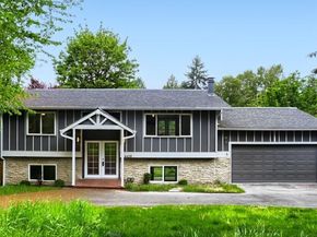 6420 NE 198th Street, Kenmore WA 98028