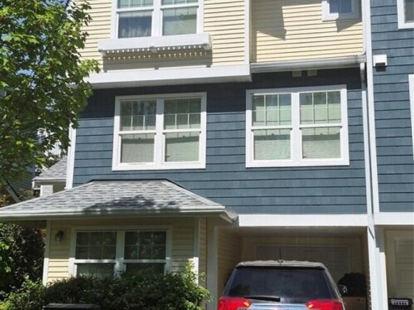 6825 Holly Park Drive S, Seattle WA 98118
