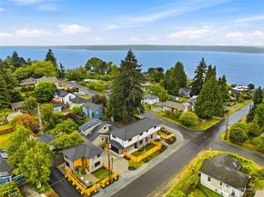 10202 44th Avenue SW, Seattle WA 98146