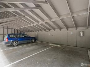 6440 139th Place NE 4, Redmond WA 98052