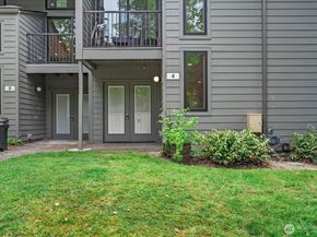 6440 139th Place NE 4, Redmond WA 98052