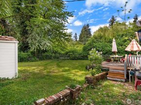 8315 Ravenna Avenue NE, Seattle WA 98115
