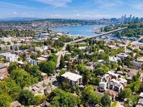 3901 Fremont Avenue N 202, Seattle WA 98103