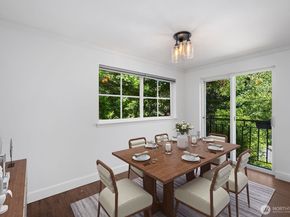 3901 Fremont Avenue N 202, Seattle WA 98103