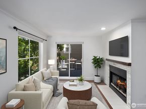 3901 Fremont Avenue N 202, Seattle WA 98103