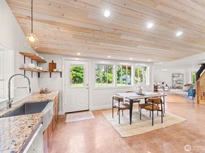 22604 Deppman Road SW, Vashon WA 98070