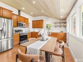22604 Deppman Road SW, Vashon WA 98070