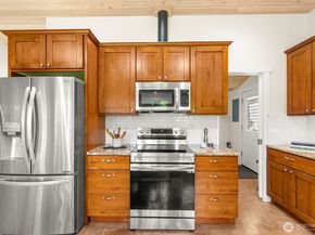 22604 Deppman Road SW, Vashon WA 98070