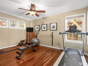 1907 2nd Street, Kirkland WA 98033