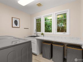 1907 2nd Street, Kirkland WA 98033