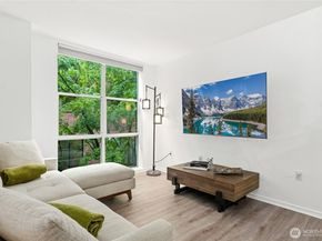 118 107th Avenue NE B115, Bellevue WA 98004