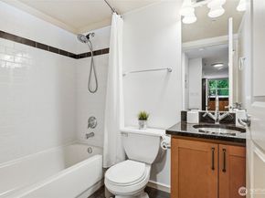 118 107th Avenue NE B115, Bellevue WA 98004