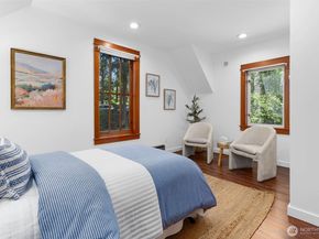 7026 Island Center Road NE, Bainbridge Island WA 98110