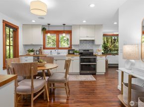 7026 Island Center Road NE, Bainbridge Island WA 98110