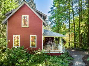 7026 Island Center Road NE, Bainbridge Island WA 98110