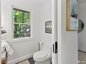 7026 Island Center Road NE, Bainbridge Island WA 98110