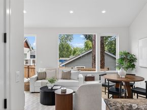 11737 40th Avenue NE B, Seattle WA 98125