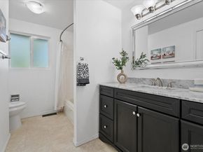 4521 S 263rd Street, Kent WA 98032