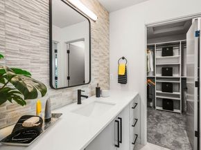 114 NE 180th Street D, Shoreline WA 98155