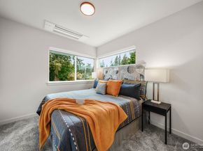 114 NE 180th Street D, Shoreline WA 98155