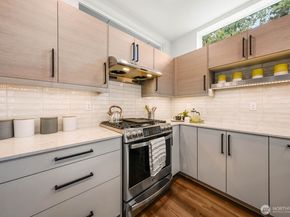 114 NE 180th Street D, Shoreline WA 98155