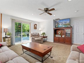 975 Front Street S, Issaquah WA 98027