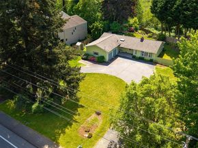 975 Front Street S, Issaquah WA 98027