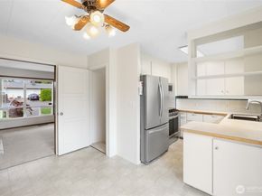 2402 Union Avenue NE, Renton WA 98059