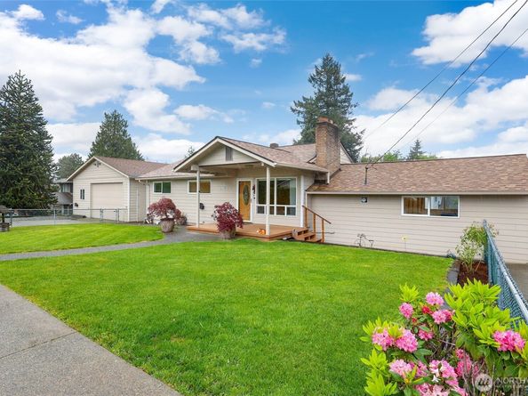 2402 Union Avenue NE, Renton WA 98059