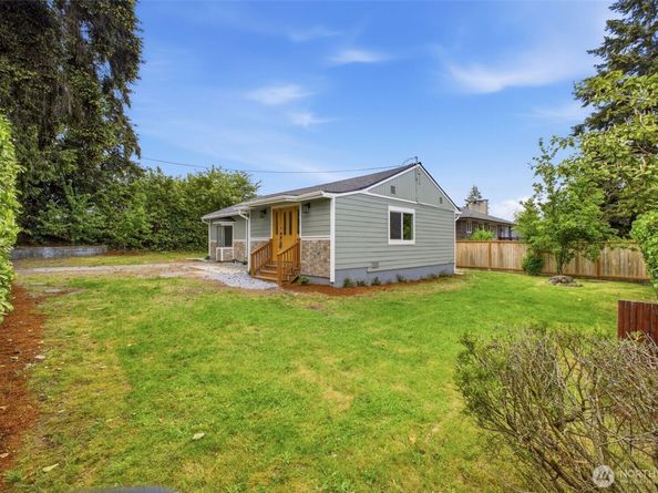 2604 S 122nd Street, Seattle WA 98168