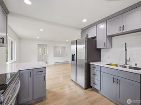 2604 S 122nd Street, Seattle WA 98168