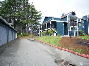 215 SW 100th Street B102, Everett WA 98201