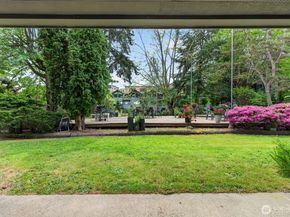 19428 Aurora Avenue N 131, Shoreline WA 98133