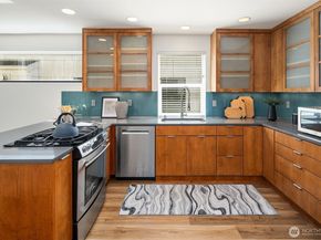 219 12th Avenue E A, Seattle WA 98102