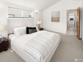 219 12th Avenue E A, Seattle WA 98102