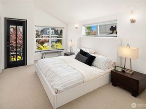 219 12th Avenue E A, Seattle WA 98102