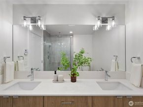 12002 31st Avenue NE, Seattle WA 98125