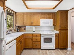 1951 2nd Street, Kirkland WA 98033