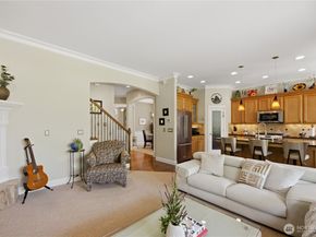 726 S 38th Court, Renton WA 98055